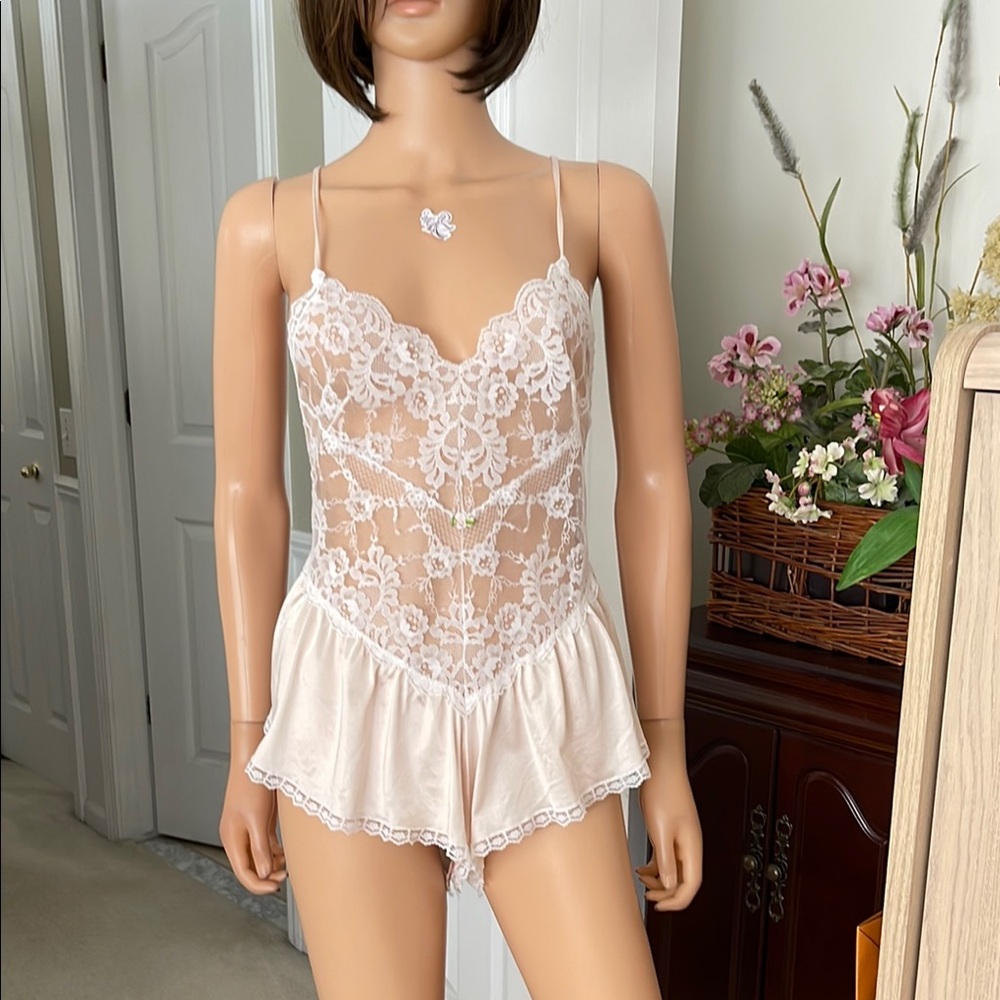 Vintage White Lace and Pink Teddy Bodysuit Elegant Romper - Picture 2 of 12